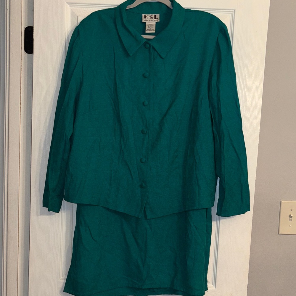 Teal Sleeveless Women's Suit Set